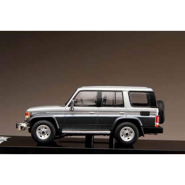 ホビージャパン 1/64 トヨタ ランドクルーザー 70 ZX 4ドア 1994