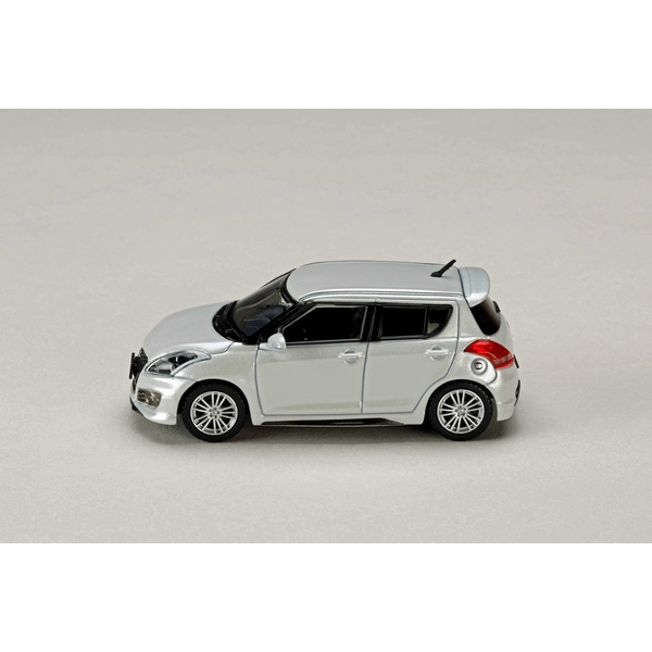 10月予約】1/64 スズキ スイフトスポーツ ZC32S 純正オプション装着車