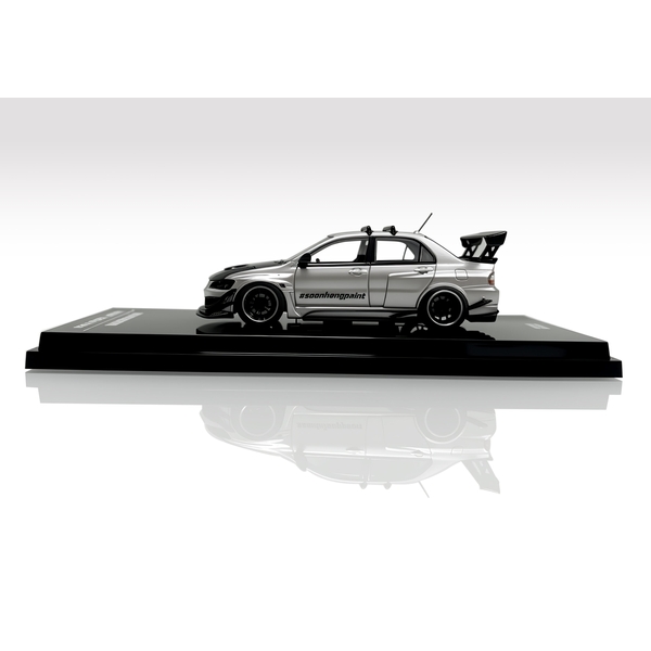 11月予約】1/64 ミツビシ ランサーエボリューションIX シルバー 完成品