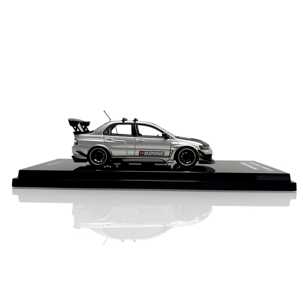 11月予約】1/64 ミツビシ ランサーエボリューションIX シルバー 完成品