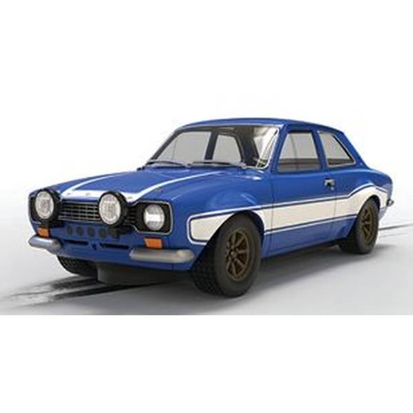 4月予約】Scalextric 1/32 フォード マスタング 