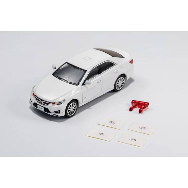 トヨタ86 パトカー ミニカー 1/64 トヨタ86 パトカー ミニカー 1/64 ミニカー