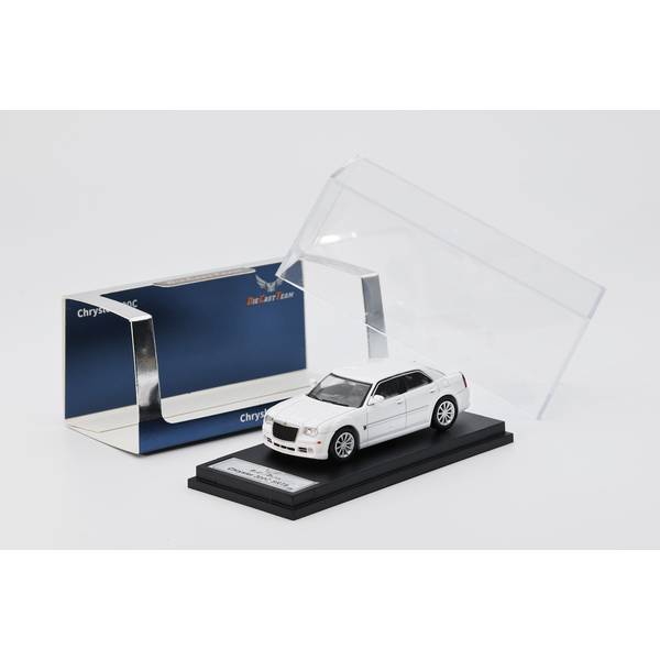 4月予約】ダイキャストチーム 1/64 クライスラー 300C 左ハンドル仕様