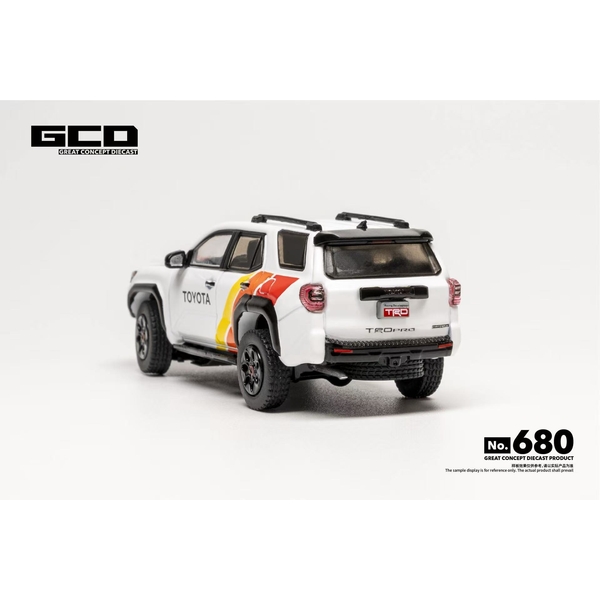 1月予約】1/64 トヨタ 4ランナー TRD Pro 2025 ホワイト/TRD 完成品