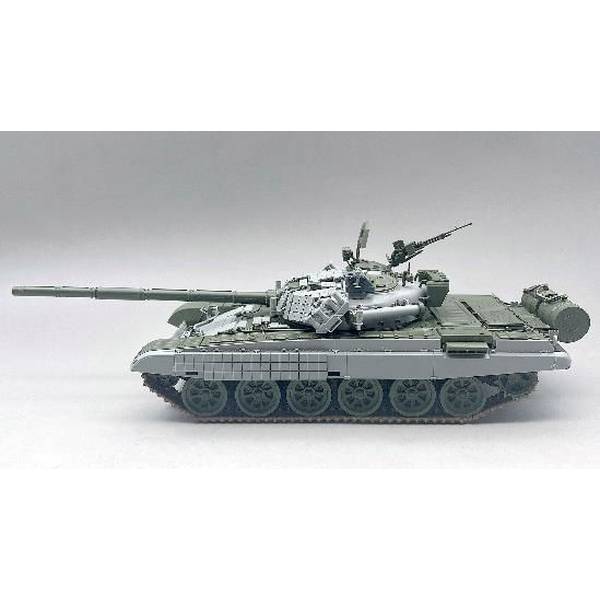 アミュージングホビー 1/35 ポーランド 主力戦車 PT-91 トファルディ