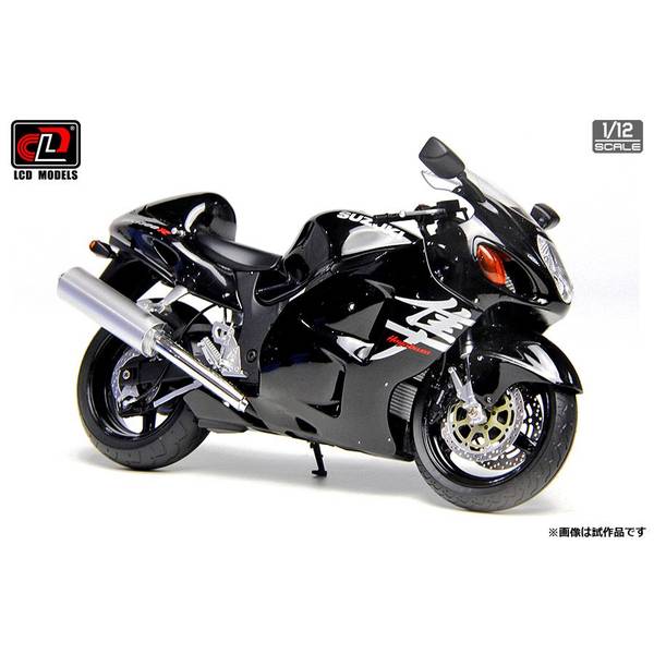SUZUKI GSX1300R 1/12スケールモデル Amazon.co.jp: 1:12スズキGSX1300R用スケールはやぶさダイ