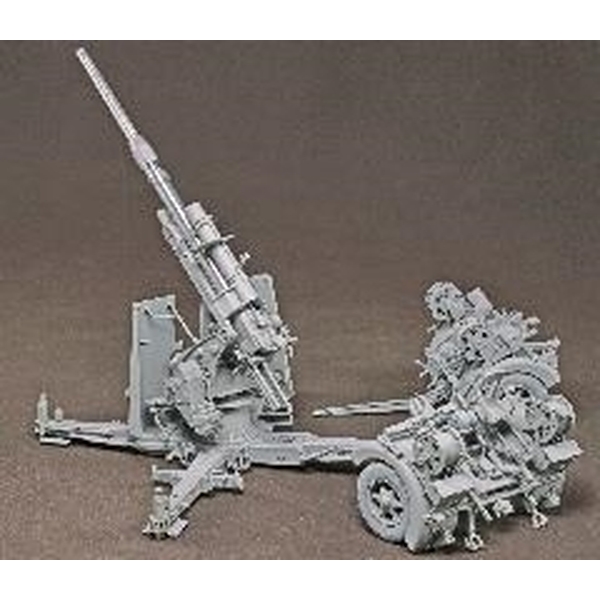 プラモデル　[初回特典付] 1/35 ドイツ 88mm砲 Flak36 w/砲兵フィギュア [BT013] ドイツ 88mm砲 Flak36 w/砲兵フィギュア | 株式会社 ハセガワ