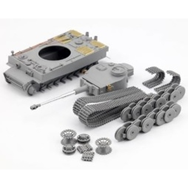 Bergepanther IV 1/35 スケールモデルキット 2個セット Bergepanther IV 1/35 スケールモデルキット 2個セット（Plastic