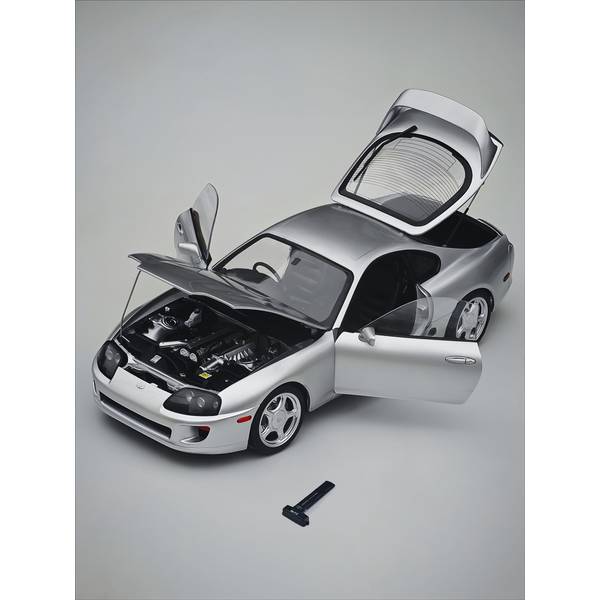 4月予約】WHELART 1/18 トヨタ スープラ A80 右ハンドル仕様 シルバー