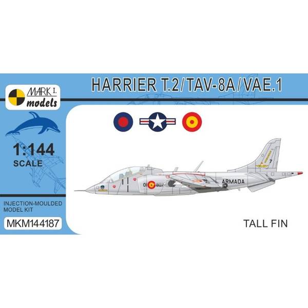 ハセガワ 1/48 AV-8BⅡ+ ハリアー　完成品 ハセガワ 1/48 AV-8BⅡ+ ハリアー 完成品 Amazon.com: Hasegawa
