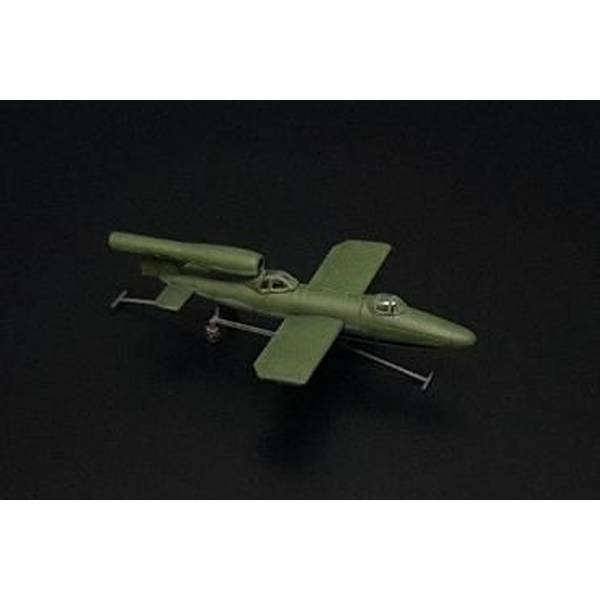【2月予約】ブレンガン 1/144 V-1 ライヒェンベルクIII (複座型) スケールモデル HAUBRS144071