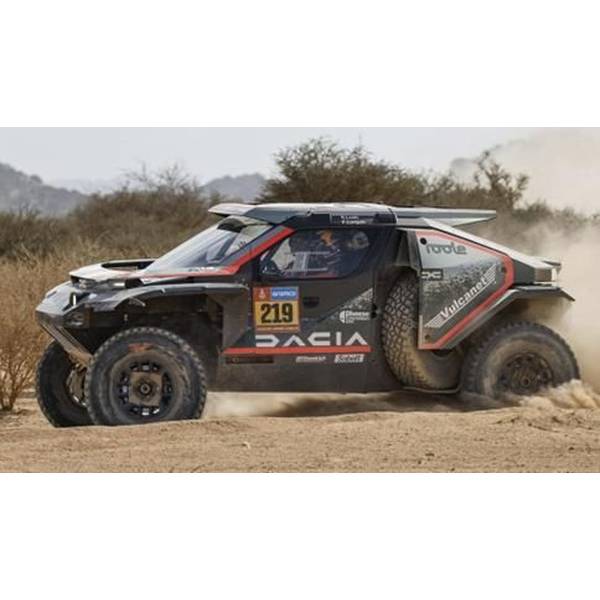 【5月予約】スパーク 1/43 ダチア サンドライダー No.219 The Dacia Sandriders 2025 ダカールラリー S.Loeb/F.Lurquin 完成品ミニカー S6042
