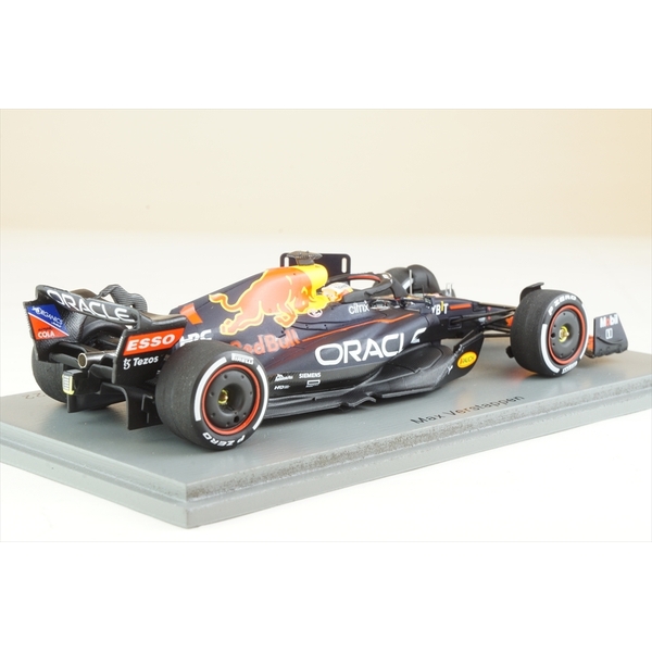 スパーク 1/43 オラクル・レッドブル・レーシング RB18 No.1