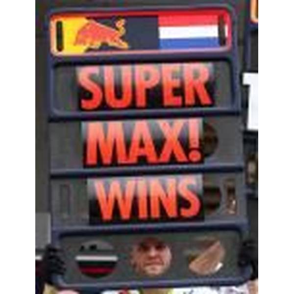 スパーク 1/18 レッドブル RB21 No.1 2025 F1 日本GP ウィナー M