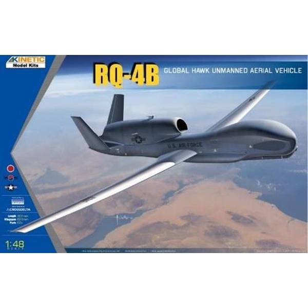 キネティック 1/48 RQ-4B グローバルホーク スケールモデル KNE48084