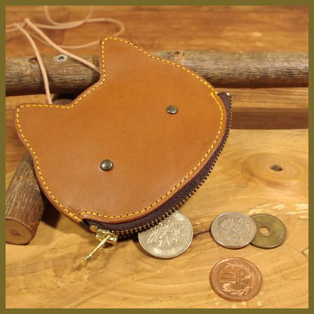 可愛い動物たちのコインケース 小銭入れ ネコ 猫 ウサギ クジラ トリ 手作り革製品