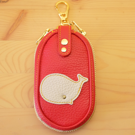 キーケース｜人気のクジラがモチーフ｜手作り革製品・革小物