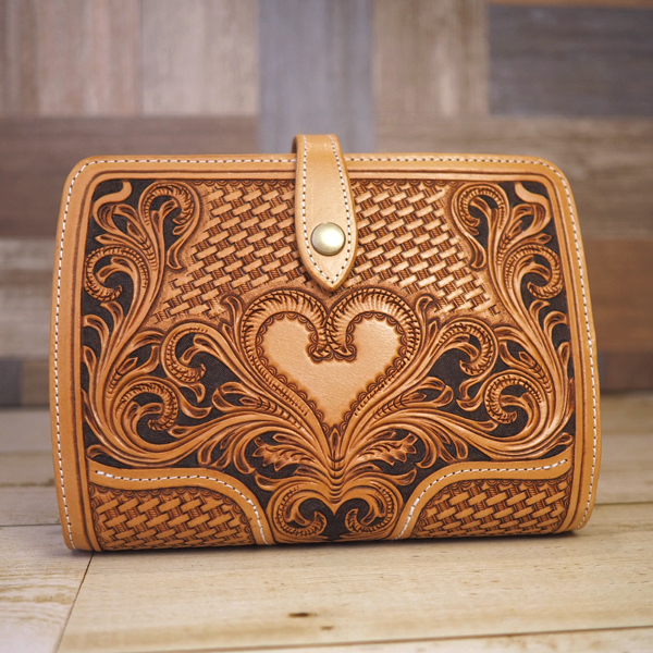 システム手帳：レザーカービング：ハート