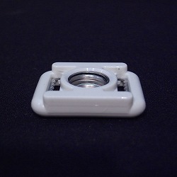 ハイブリッドバックル　ホワイト　チンストラップ用