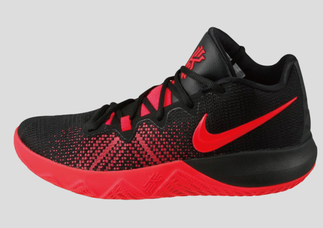 NIKE カイリーフライトラップAJ1935 ブラック 在庫残り2点 27.5cm 28cm
