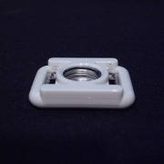 ハイブリッドバックル　ホワイト　チンストラップ用