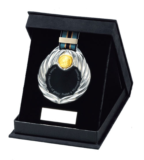 メダル ジェネシスメダル (金/銀/銅) ベロア張り スタンドケース入り メダル 90×90mm ケース 210×155×28mm | 表彰グッズ MY-8846