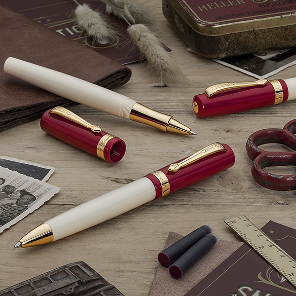 スチューデント ボールペン