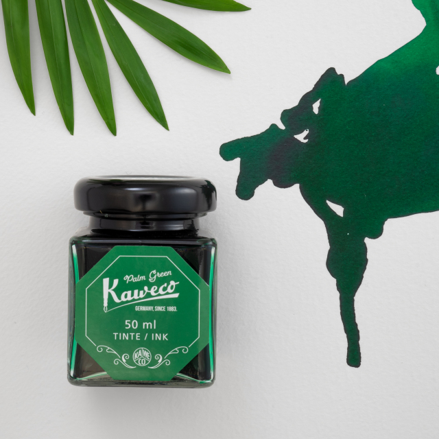 Kawec_Ink_Palm_Green_2021_Flatlay_web.jpg