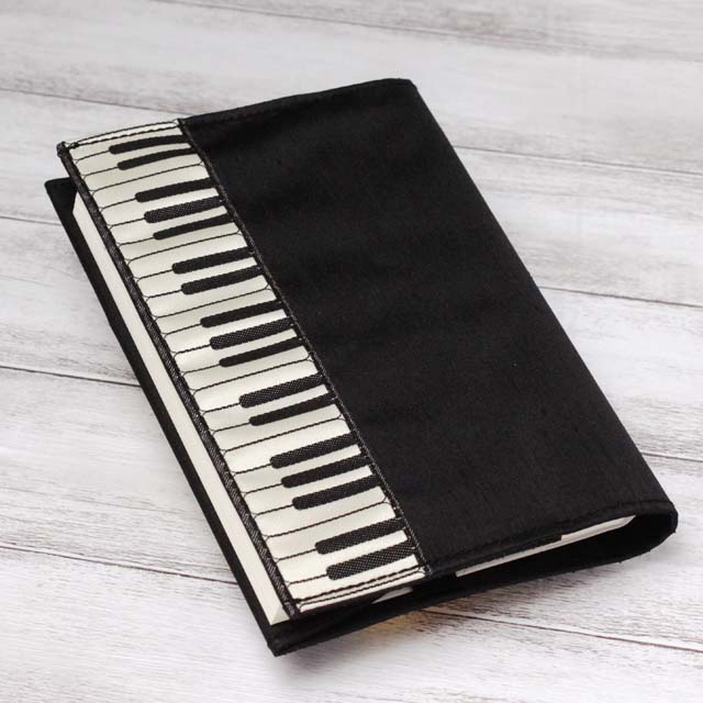 ピアノ 鍵盤織リボン ブックカバー 音楽雑貨 音楽グッズ