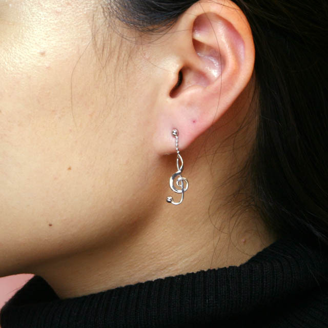 ト音記号 G_clef シルバー ピアス SV925 音楽雑貨 音楽アクセサリー