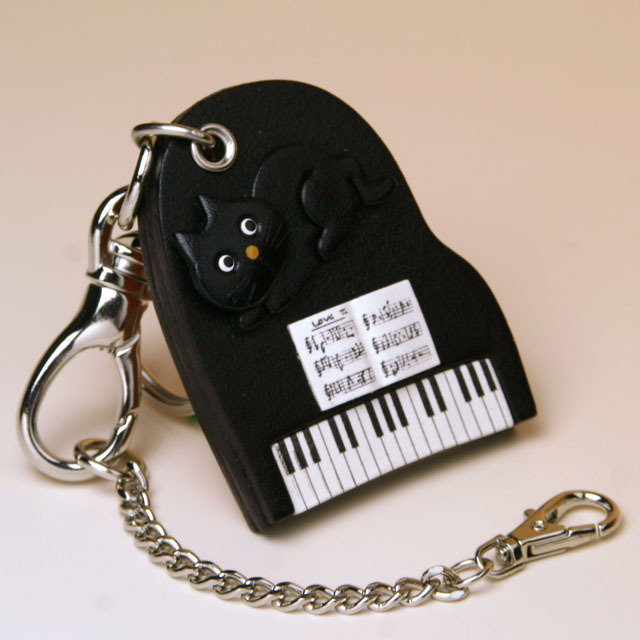 グランドピアノ 鍵盤 本革製 バッグチャーム 音楽雑貨 音楽グッズ 音楽ギフト 楽器グッズ