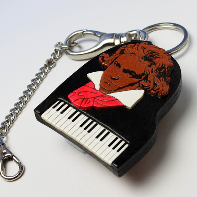 本革製 バッグチャーム ベートーヴェン ピアノ 音楽雑貨