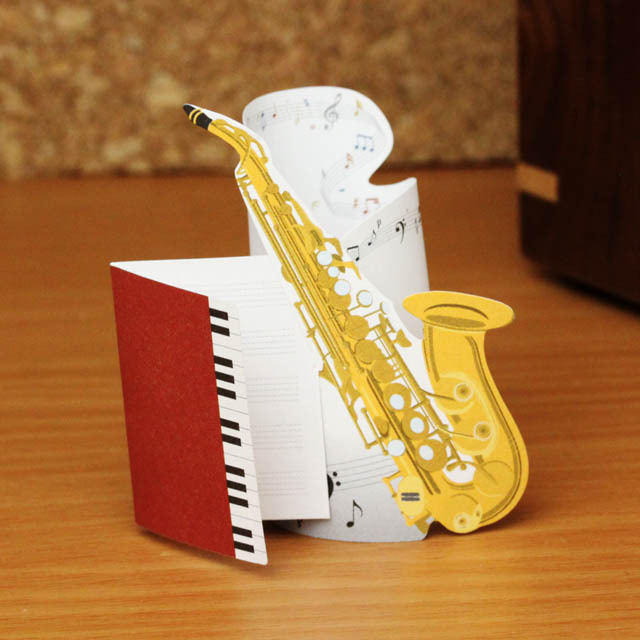 完売品】セミ3Dタイプ キーホルダー アルトサックス 音楽雑貨