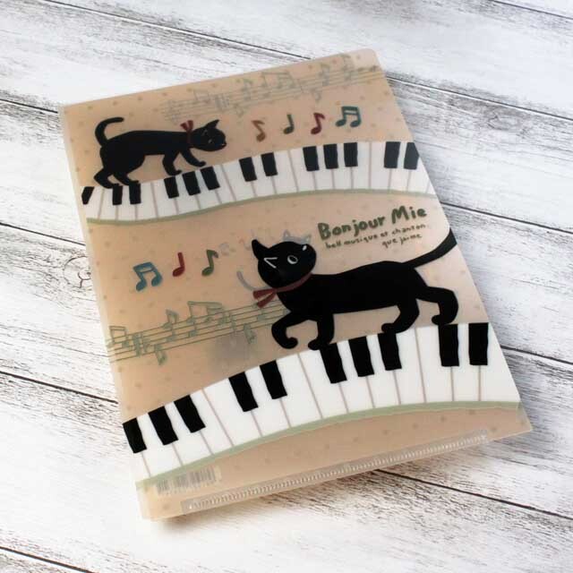 A5版 3ポケット クリアファイル 《Mie ＆ ピアノ鍵盤》 226341 音楽
