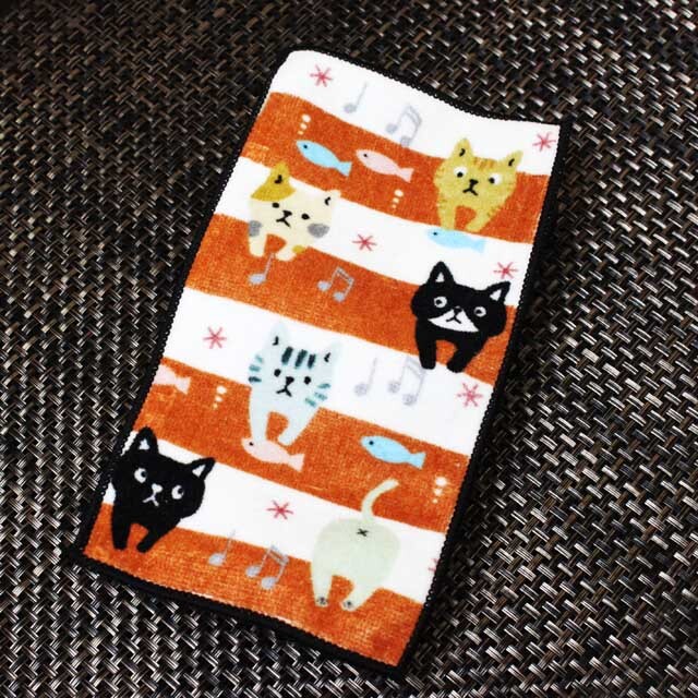 手乗りプチ猫?中古激レア8.5cm 楽天市場】瀬戸焼 赤絵ブチ猫 中 左 赤 87323-579 招き猫 陶器