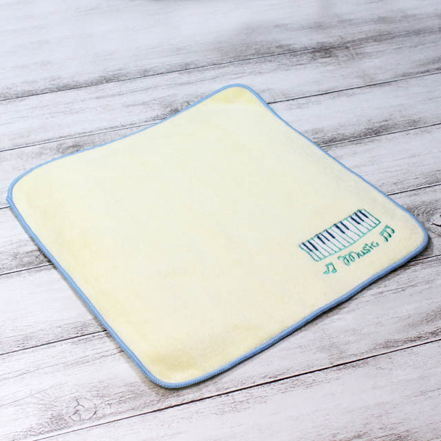 ゆるふわタオルハンカチ 《 ピアノ鍵盤 》 471779 音楽雑貨