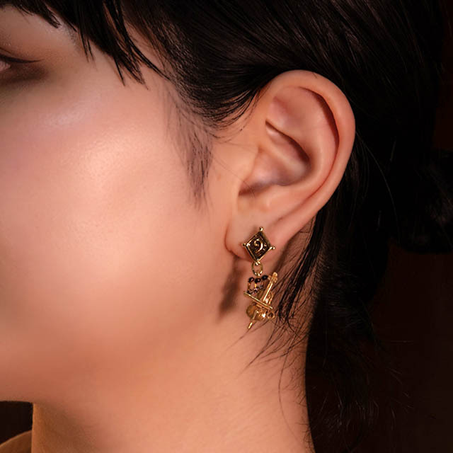 ピアス 《 チェロ・ヘ音記号＆マルカート 》 732217