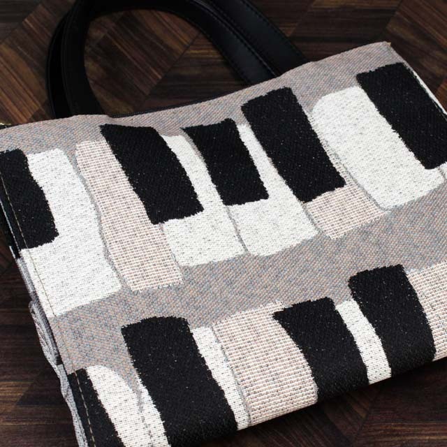 尾州織 ピアノ 鍵盤 手提げ TwinZip グレージュ 音楽ギフト 音楽グッズ 音楽雑貨