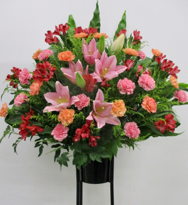 スタンド花　1.85万円コース（送料別・回収料込み）