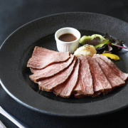 お中元 肉 内祝い お返し お肉 誕生日 お祝い 結婚祝い ブラッセリートモ 松阪牛ローストビーフ280g 送料無料 熨斗対応可 夏ギフト