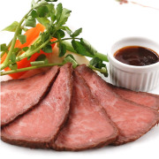 お中元 肉 内祝い お返し お肉 誕生日 お祝い 結婚祝い 伊藤グリル 神戸牛ローストビーフ 送料無料 熨斗対応可 夏ギフト