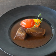 お中元 肉 内祝い お返し お肉 誕生日 お祝い 結婚祝い 御室 黒毛和牛ビーフシチュー×4 送料無料 熨斗対応可 夏ギフト