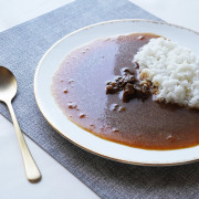お中元 肉 内祝い お返し お肉 誕生日 お祝い 結婚祝い 御室 黒毛和牛欧風カレー×6 送料無料 熨斗対応可 夏ギフト