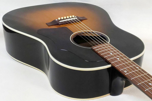 1998年 Gibson J-45【製後22歳】