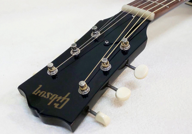 1998年 Gibson J-45【製後22歳】