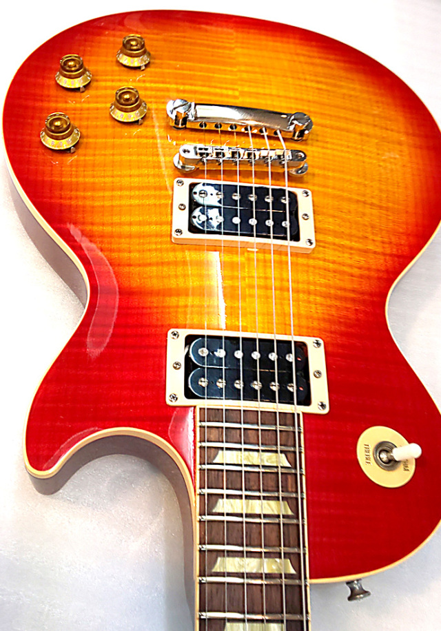 2000年 Gibson Les Paul Classic Plus プレミアム ユーズドギター 松下工房