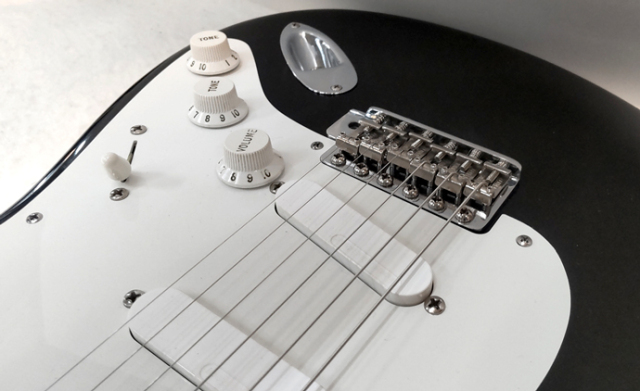 Fender USA Clapton 2000年製 ブラッキー ストラト 楽天市場】Fender USA Eric Clapton Stratocaster BLK(selected