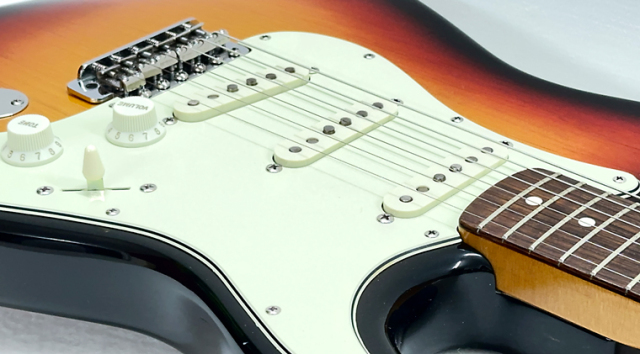 1991年 Fender Stratocaster 3tone Sunburst