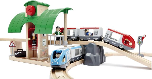 Brioまとめ売り　おまけ付き BRIO 【びっくり特典あり】ブリオ カーゴハーバーセット 33061