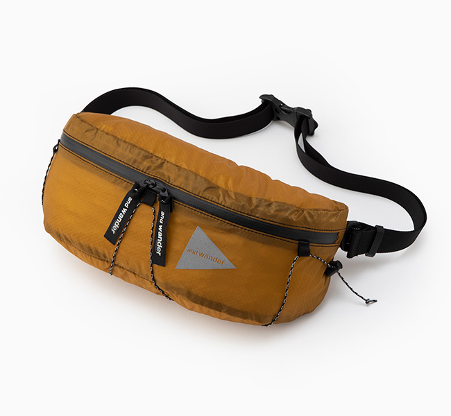 ブラック and wander アンドワンダー sil waist bag 黒 and wander(アンドワンダー) 